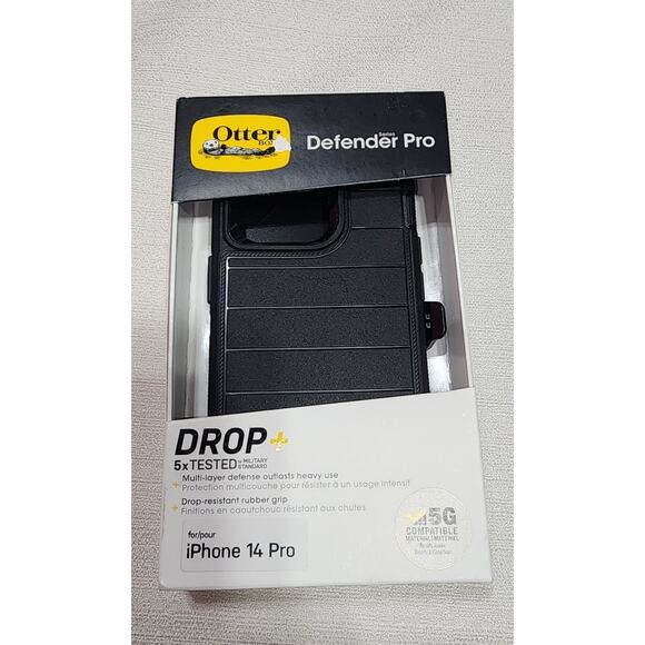 Otterbox Defender Pro series iPhone 14 pro - Picture 2 of 9